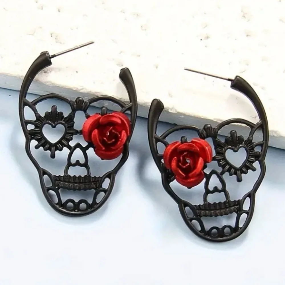 ✨Betsey Johnson Sugar Skull Earrings - Picture 6 of 6